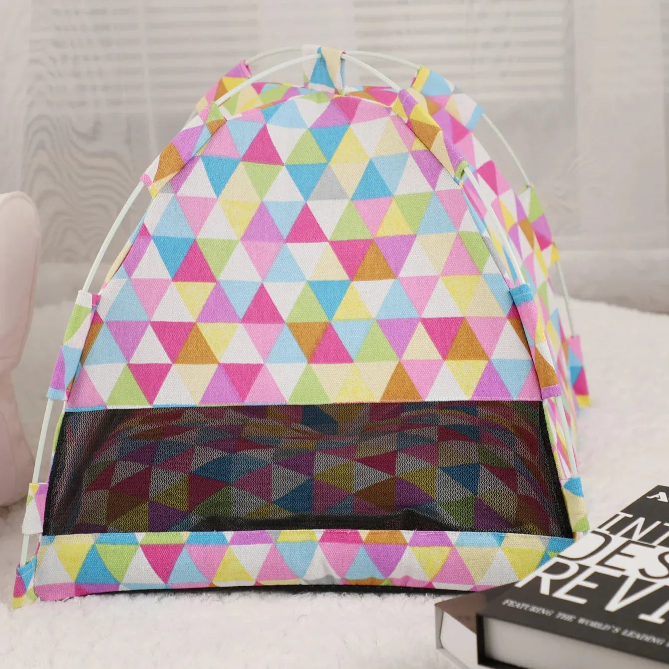 TechnuPet Cat Bed Winter Clamshell Cat Tent Bed