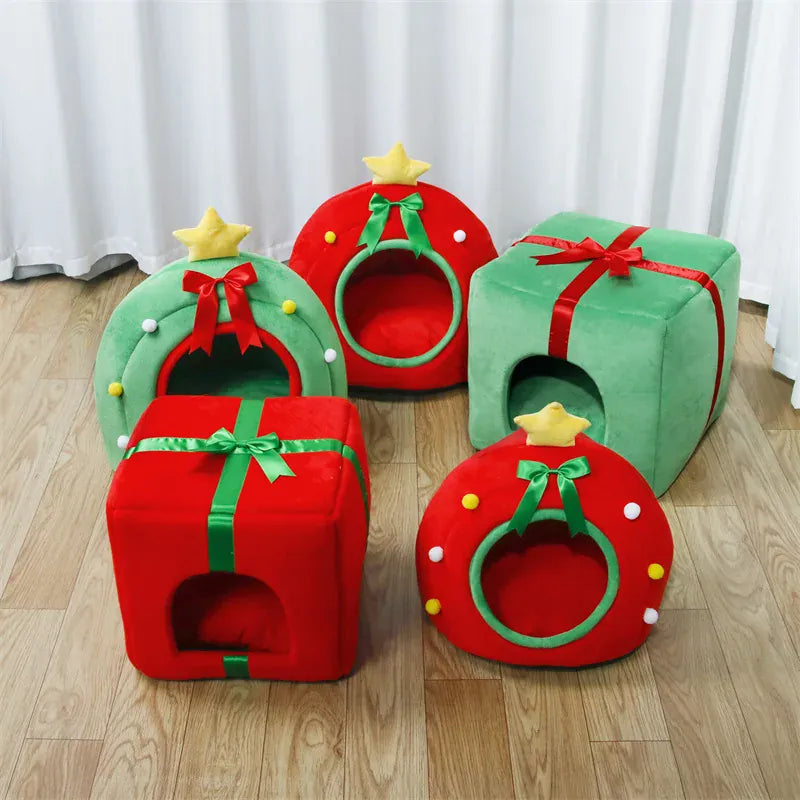 TechnuPet Cat Bed Christmas Tree Cat Bed with Gift Box Design